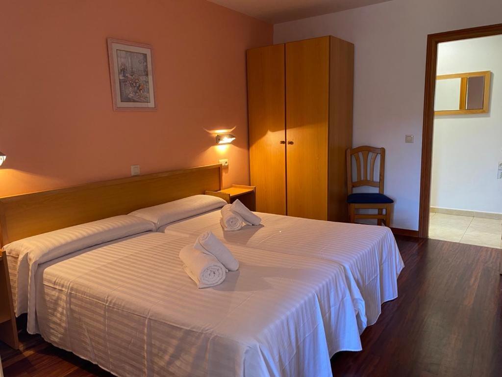 Hotel San Paio Сантяго де Компостела Екстериор снимка